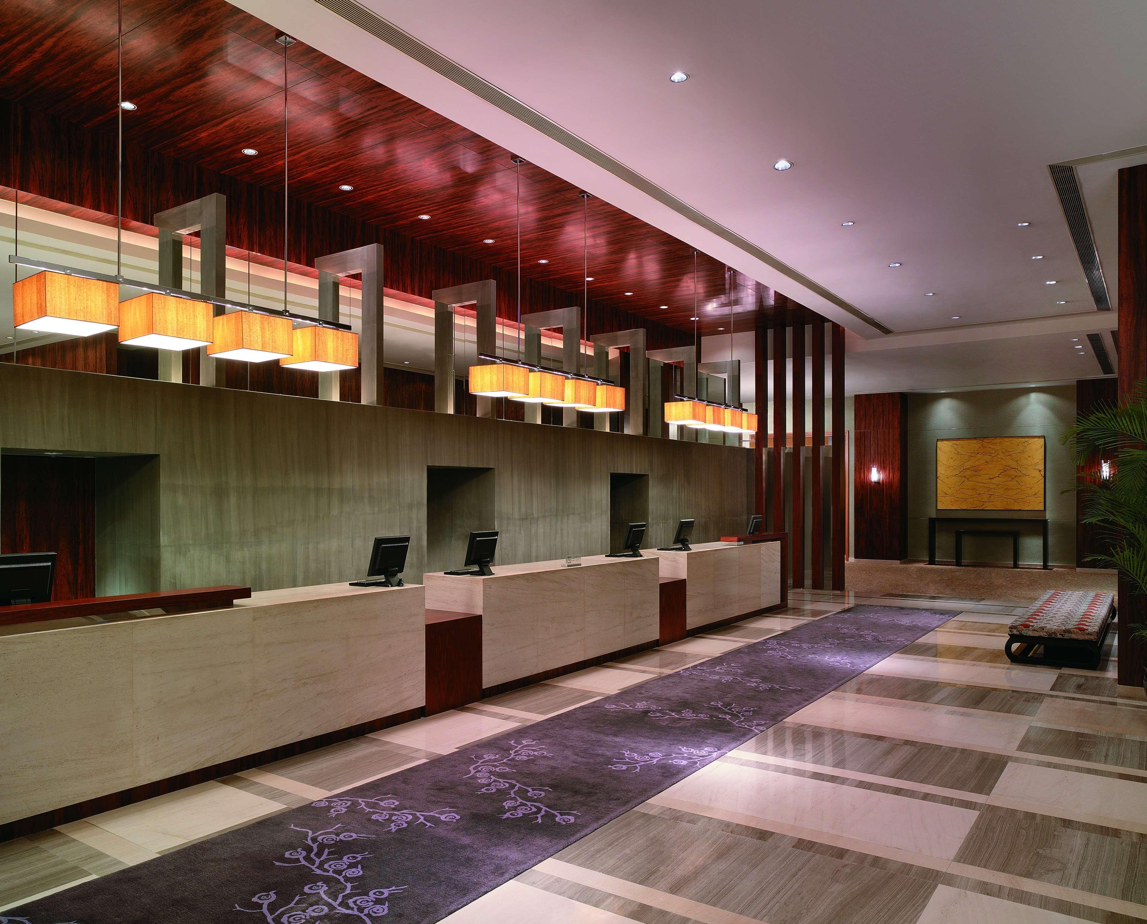Hyatt Regency Tsim Sha Tsui 5*