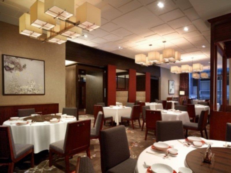 Hotel Hyatt Regency Tsim Sha Tsui 5*