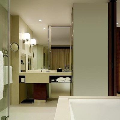 Hyatt Regency Tsim Sha Tsui Hotel 5*