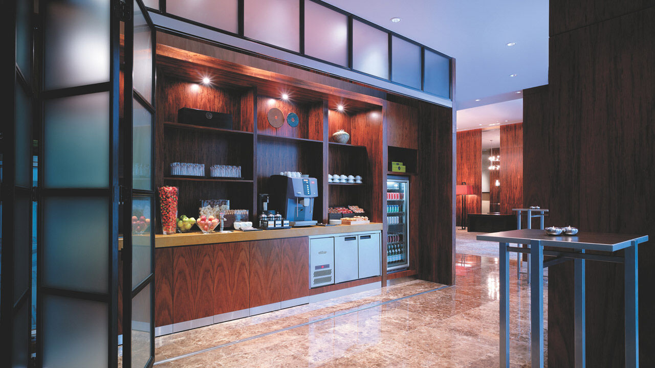 Hotel Hyatt Regency Tsim Sha Tsui 5*